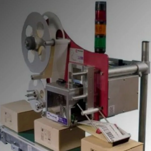 In-motion weighing and print-and-apply labeling on a conveyor line